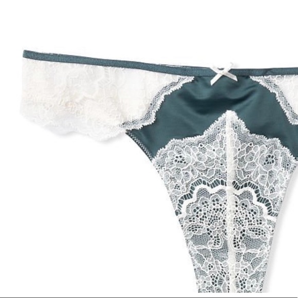 Dream angels thong panty - Picture 4 of 5